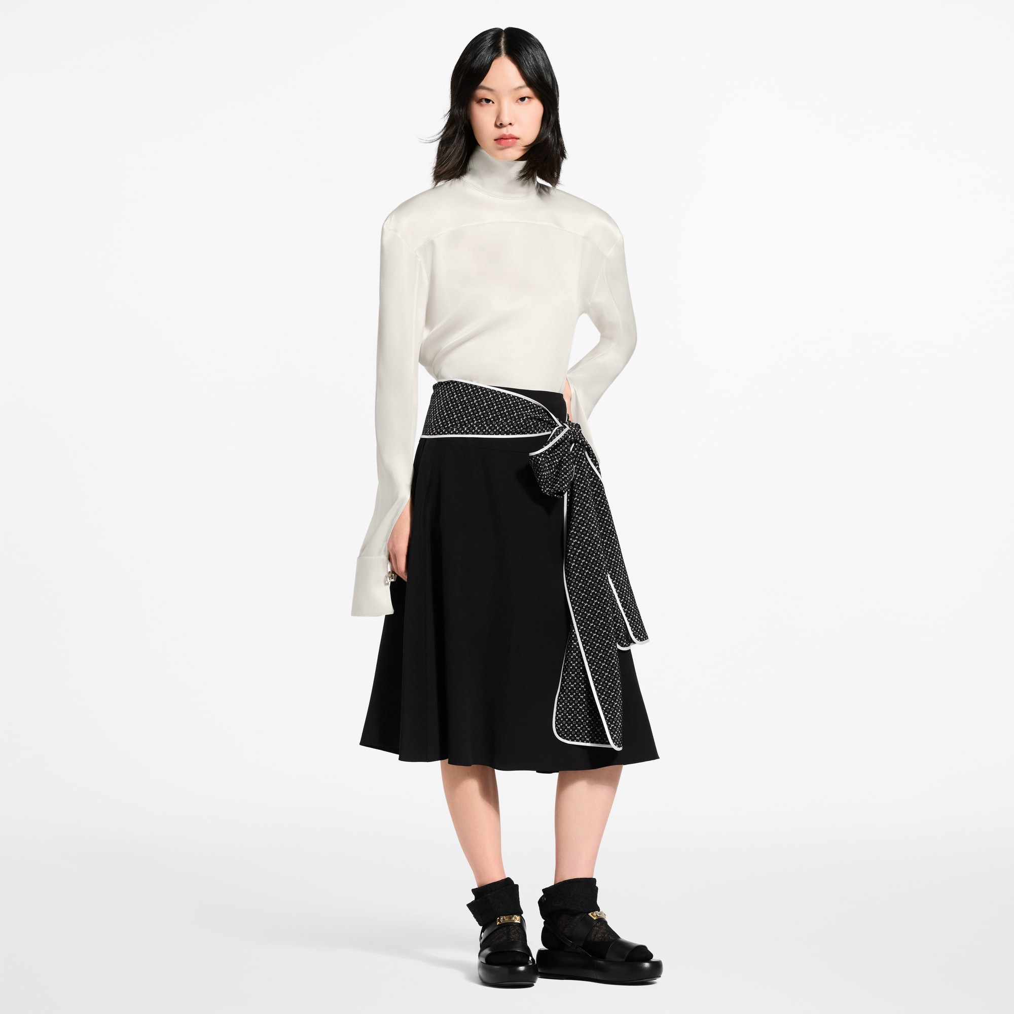 Black Skirts Ready-to-Wear | LOUIS VUITTON